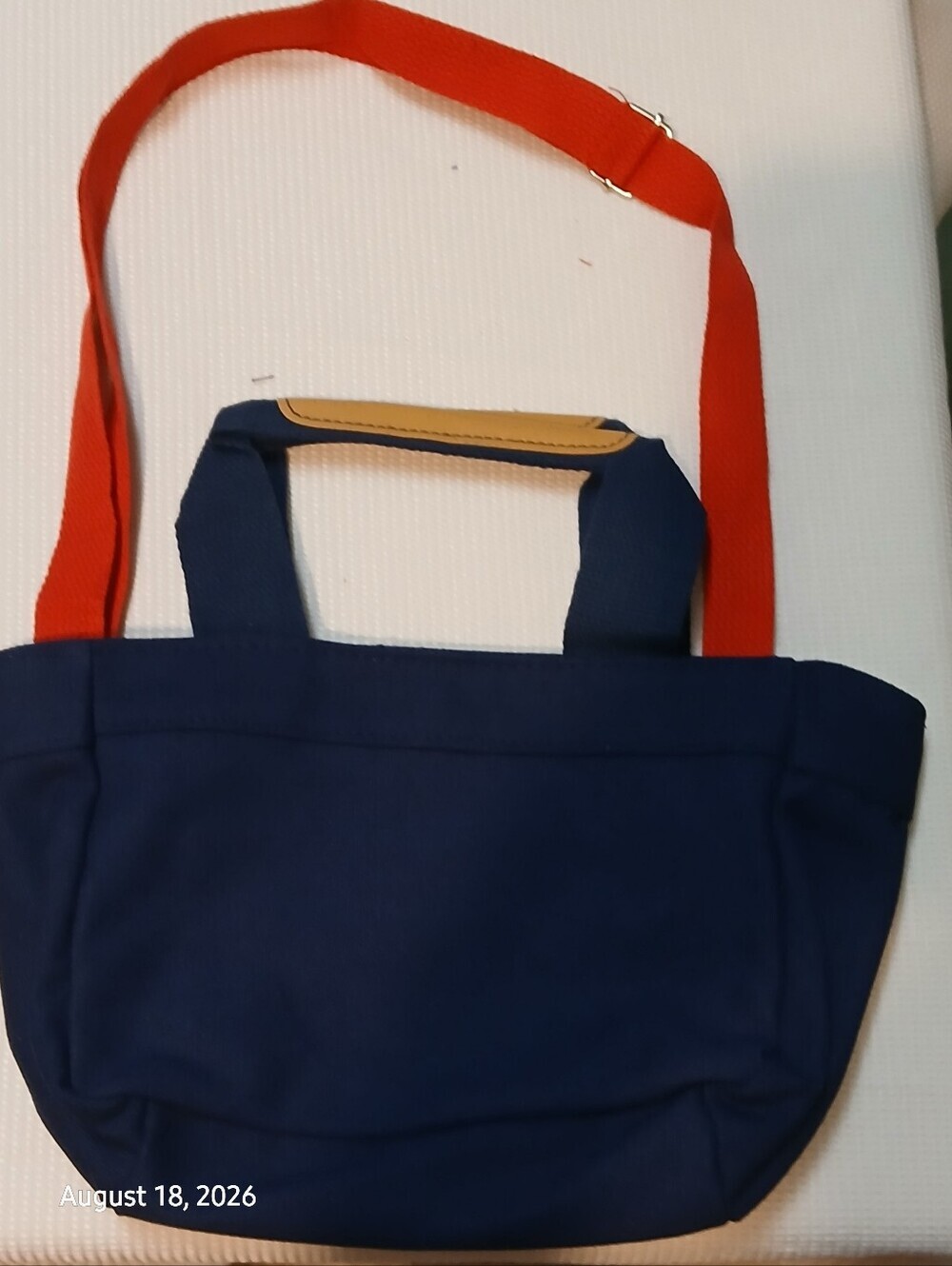 Peanuts - Navy Blue & Red Snoopy Canvas Crossbody/Handbag,Red Adjustable Strap - Picture 3 of 12